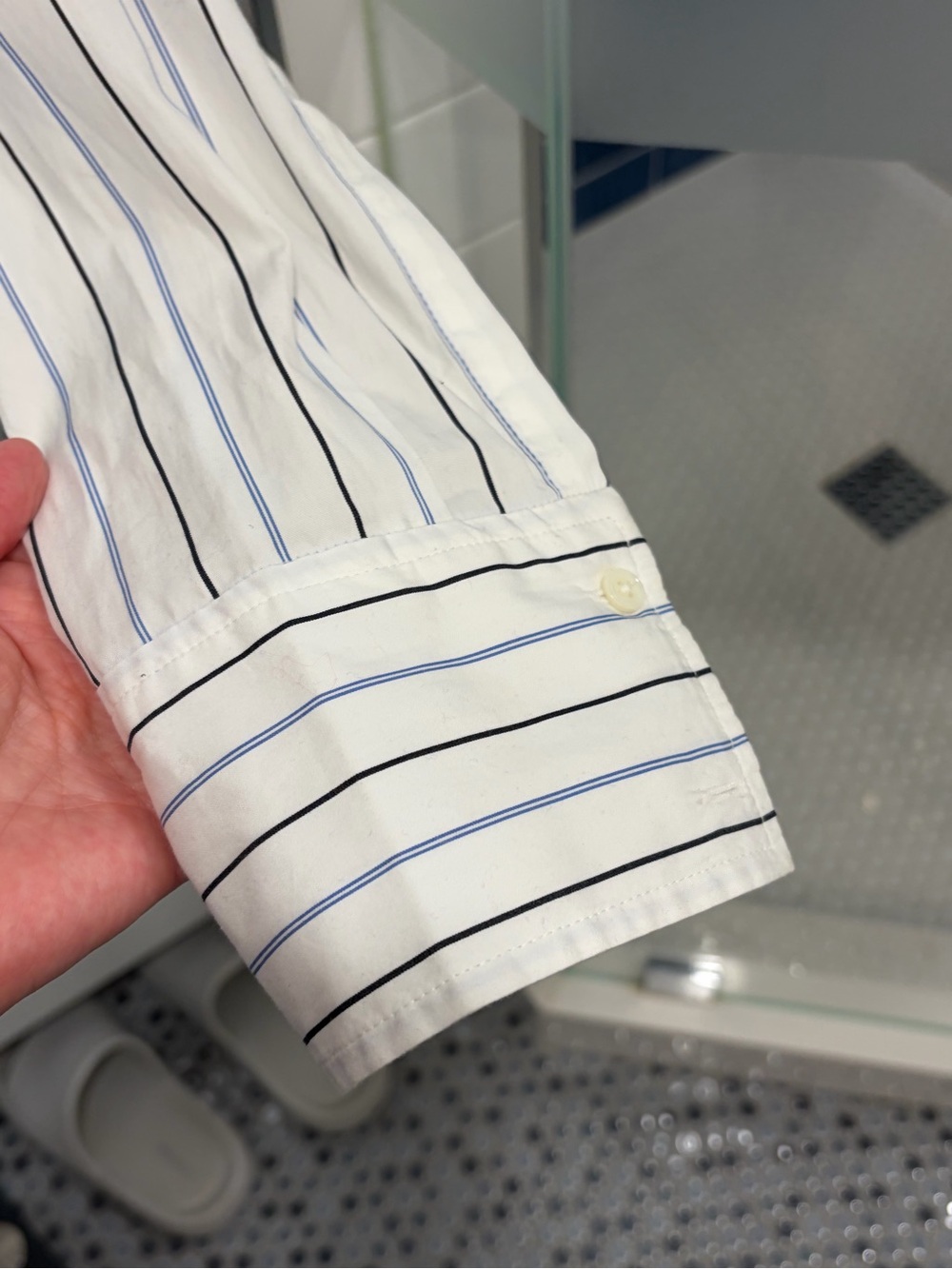 Madewell White Shirt with Navy Pinstripes Wrap Detail - Picture 4 of 6